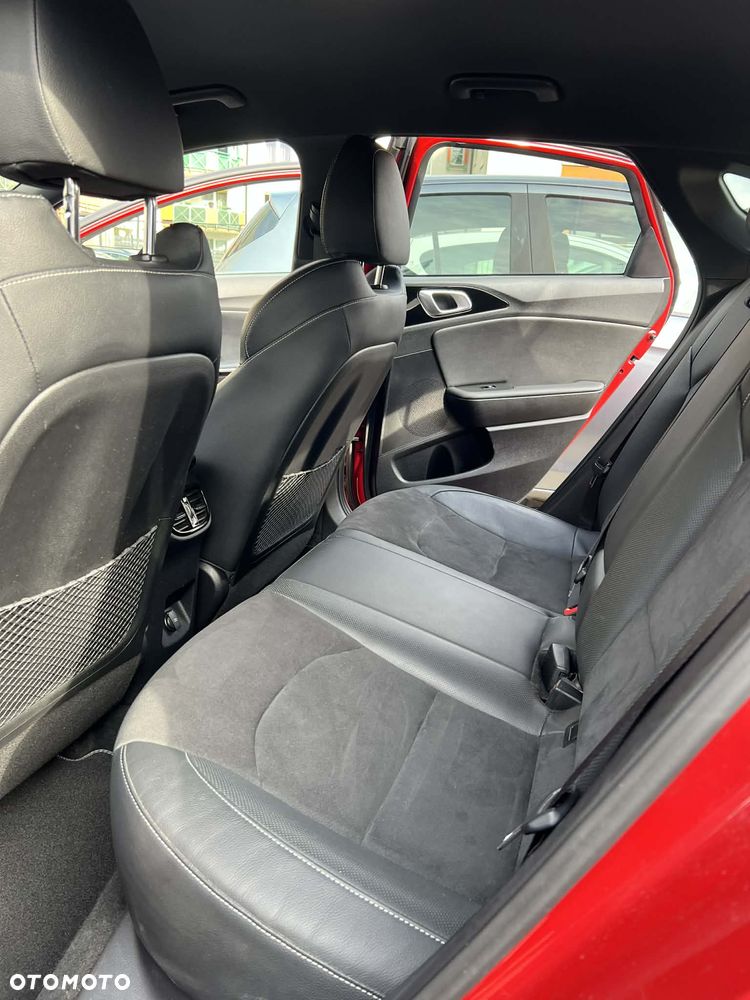 Kia ProCeed 1.5 T-GDI GT Line DCT - 13