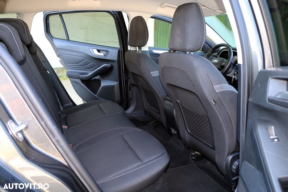 Ford Focus 1.0 EcoBoost Hybrid TITANIUM DESIGN - 11