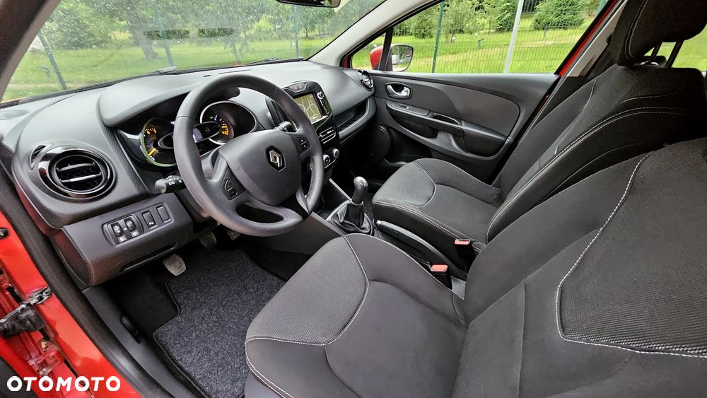 Renault Clio TCe 90 Limited - 24