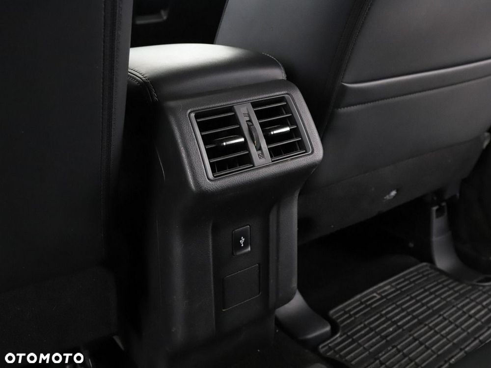 Mitsubishi Outlander 2.4 4WD Top - 35