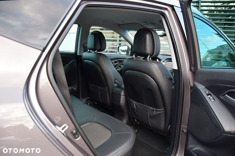 Hyundai ix35 1.6 2WD Style - 19