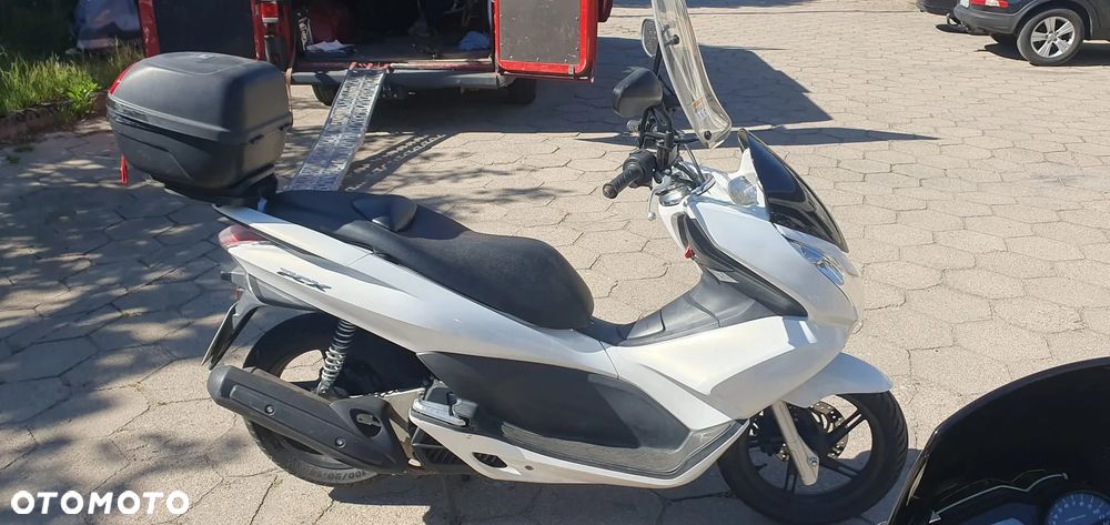 Honda PCX - 1