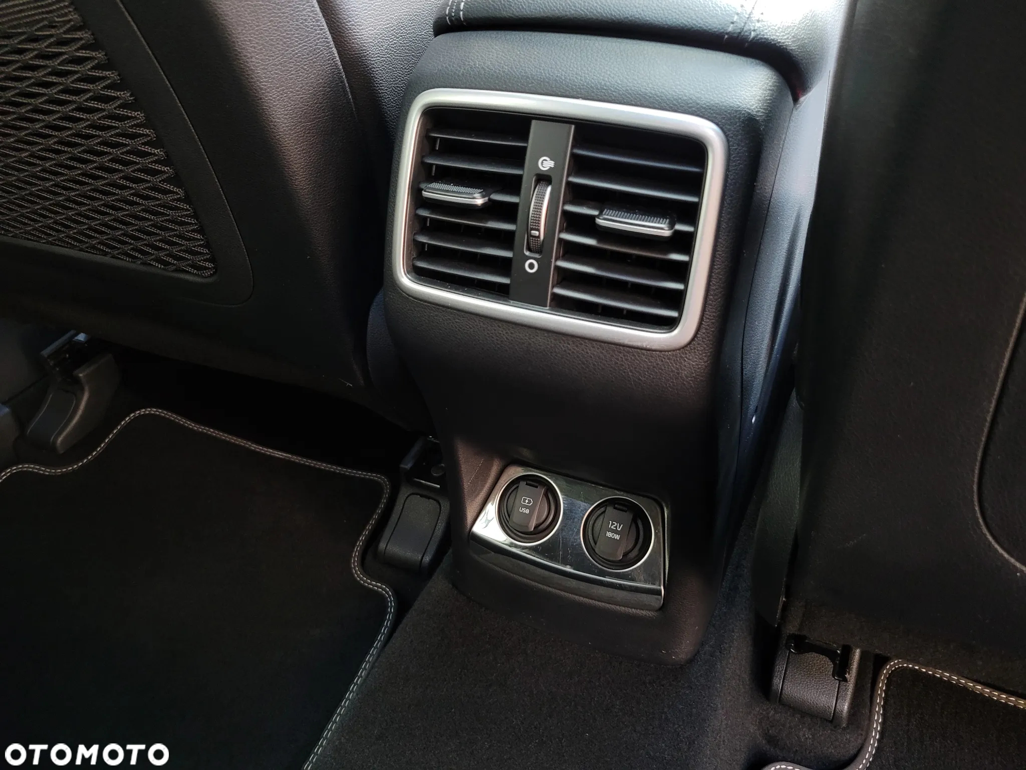 Kia Sportage 1.6 T-GDI GT Line 2WD - 33