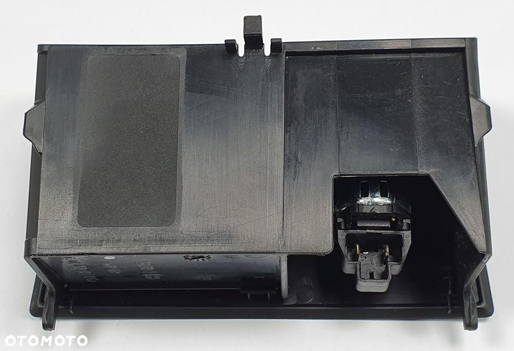 POPIELNICZKA GNIAZDO 12V MERCEDES W245 A1696801050 - 4