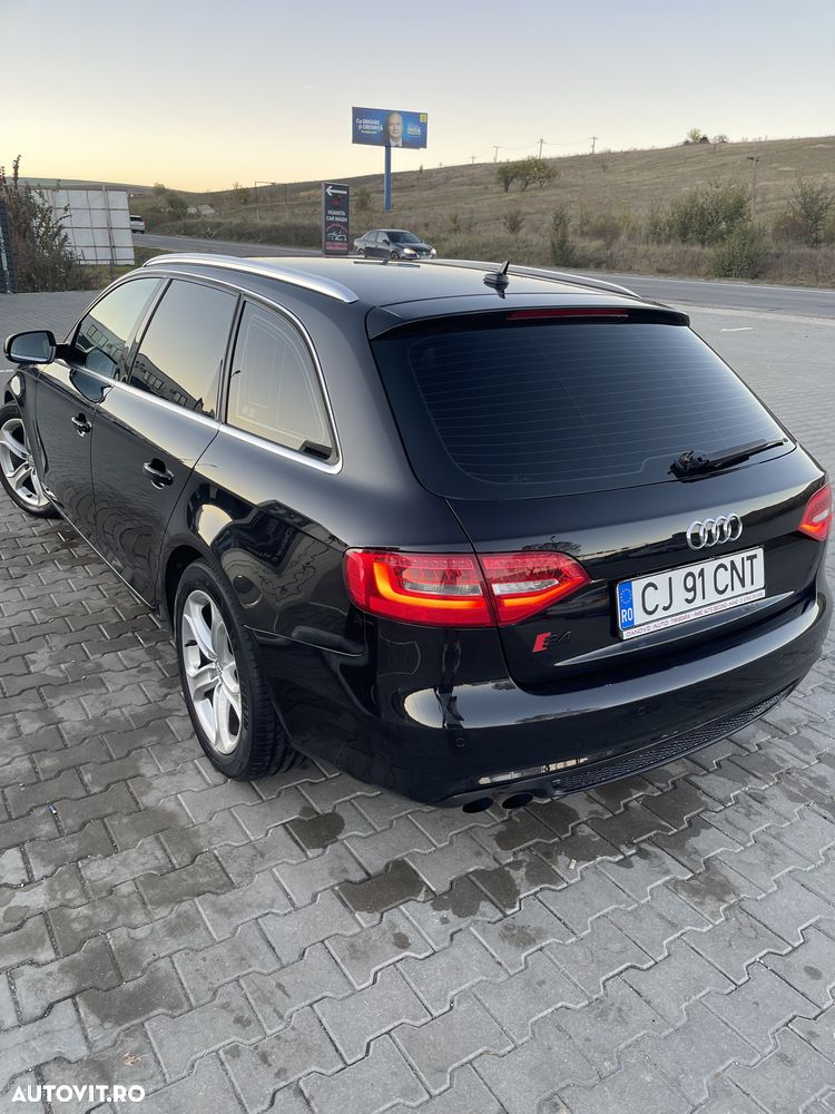 Audi A4 2.0 TDI DPF multitronic S line Sportpaket - 9