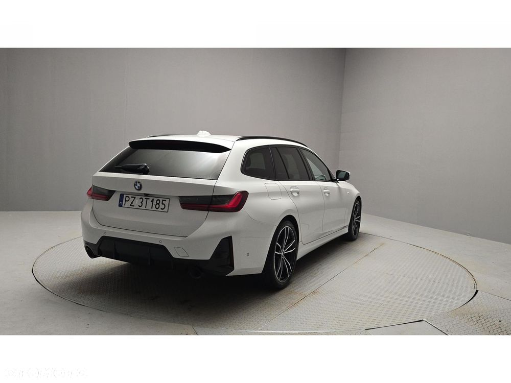 BMW Seria 3 320d xDrive M Sport sport - 5