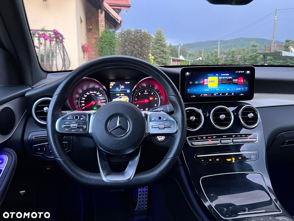 Mercedes-Benz GLC - 9