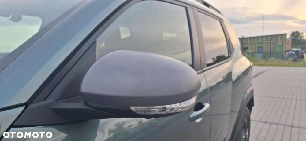 Dacia Duster 1.6 Full Hybrid 140 Journey+ MMT - 17