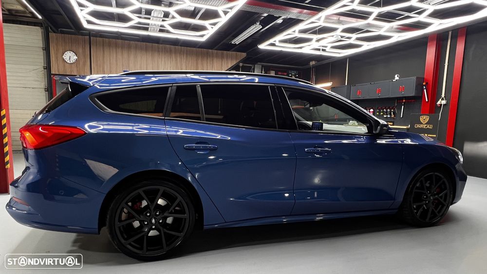 Ford Focus SW 2.3 EcoBoost S&S ST - 13