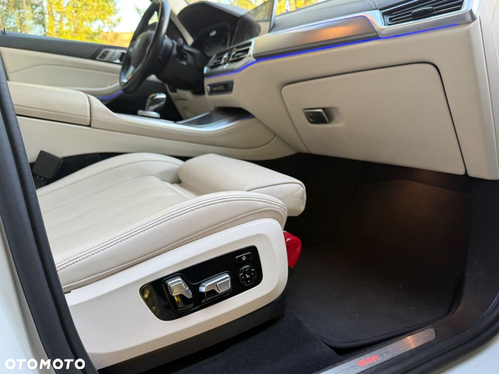BMW X5 xDrive30d - 28