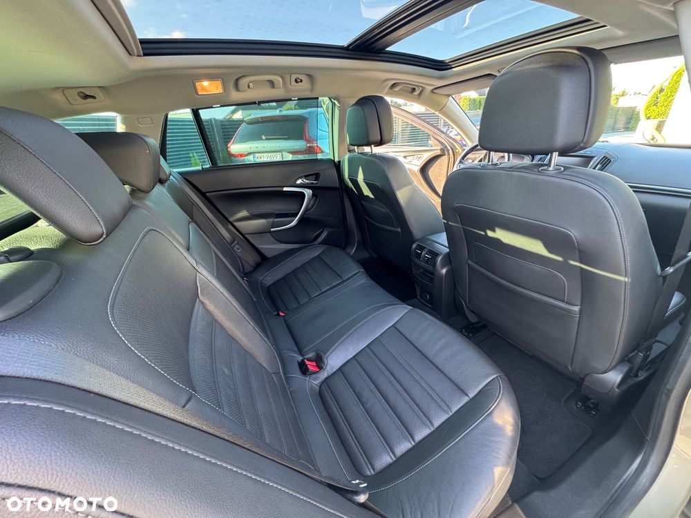 Opel Insignia 2.0 CDTI Cosmo 4x4 S&S - 18