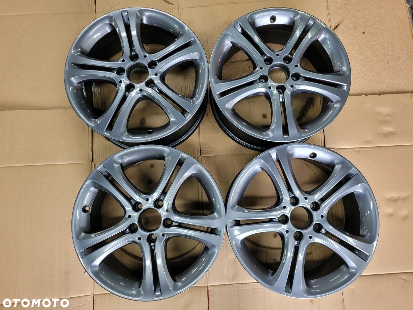FELGI ALUMINIOWE 17 Mercedes-Benz A W176 B W246 CLA C117 7,5x17 ET52,5 - 1