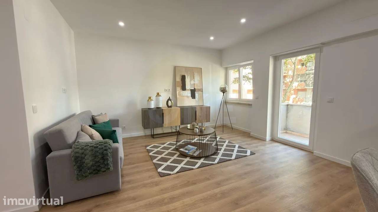 Apartamento T3 Benfica - Grande imagem: 2/17