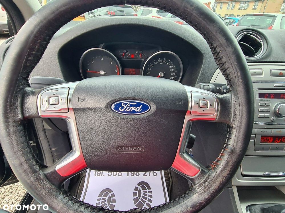 Ford Mondeo 1.8 TDCi Ambiente - 16