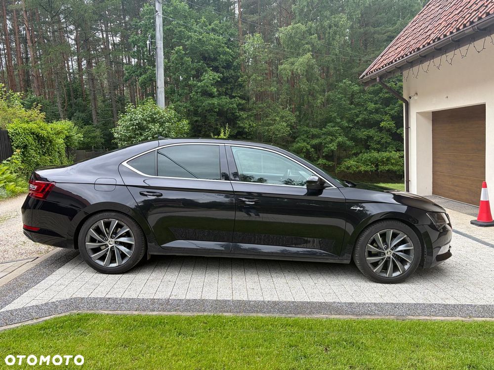 Skoda Superb 1.8 TSI L&K DSG - 4