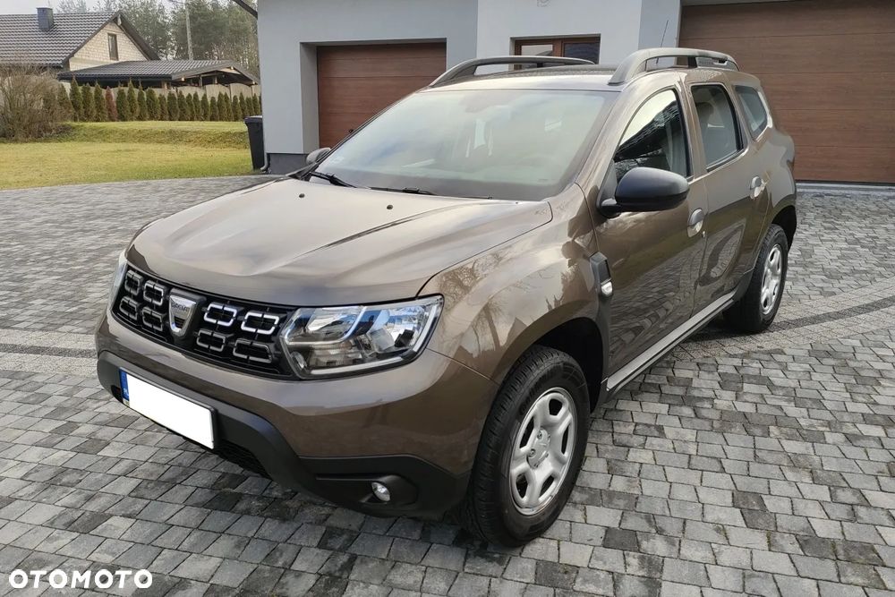 Dacia Duster 1.6 SCe Ambiance S&S - 1