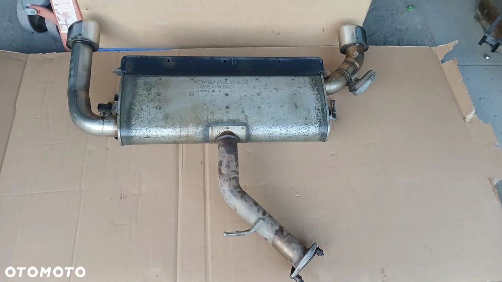 Hyundai i30N zderzak tył pas tylny ćwiartki tył - 9