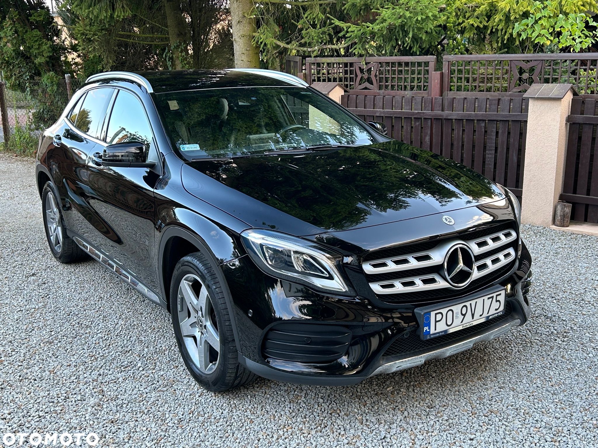 Mercedes-Benz GLA 200 7G-DCT AMG Line - 1