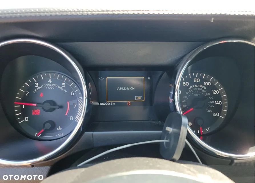 Ford Mustang 5.0 V8 GT - 9