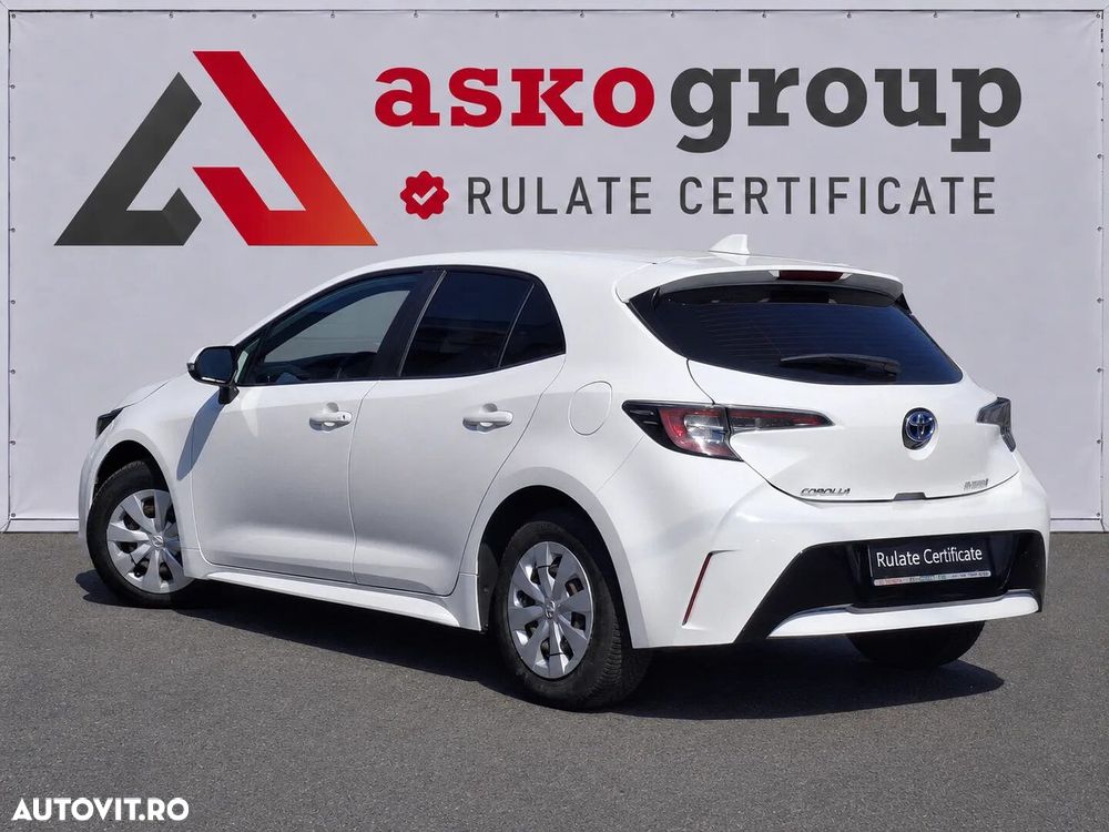 Toyota Corolla - 8