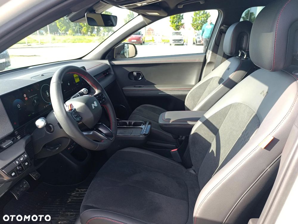 Hyundai IONIQ 5 - 9