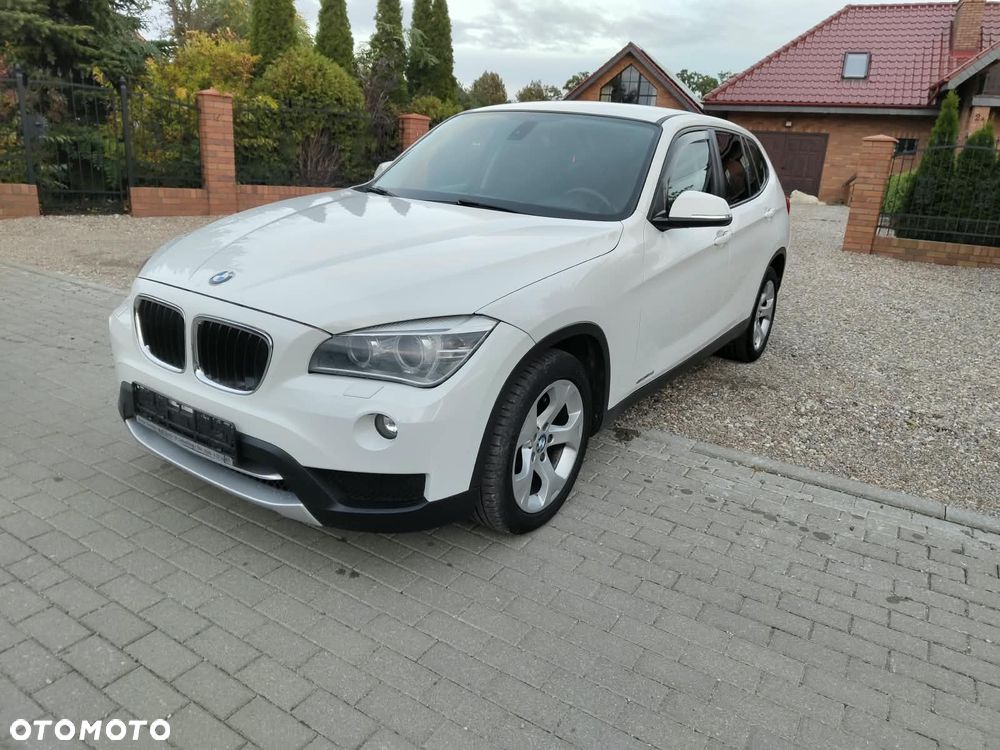 BMW X1 sDrive18d - 26