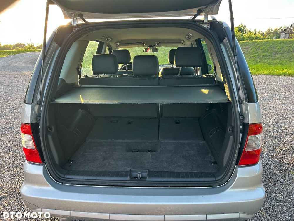 Mercedes-Benz ML 400 CDI - 24