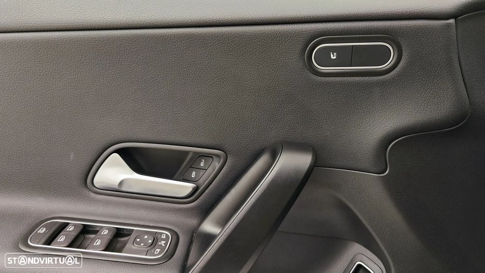 Mercedes-Benz CLA 250 e Shooting Brake Style Plus - 21