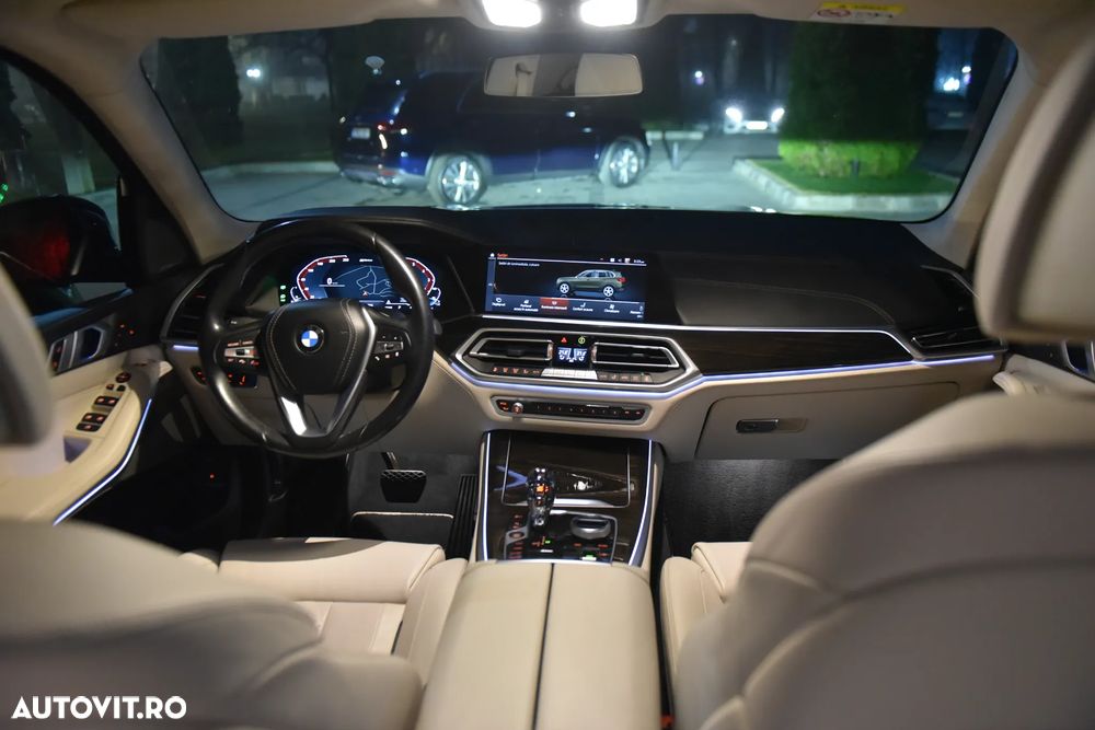 BMW X5 xDrive45e - 32