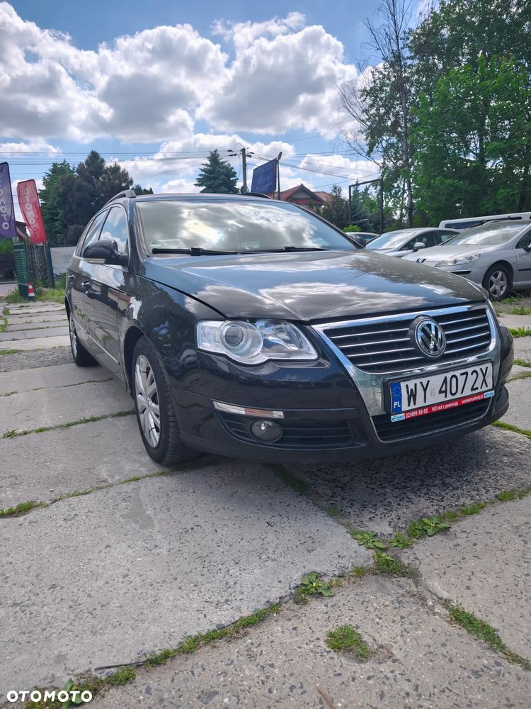 Volkswagen Passat - 2
