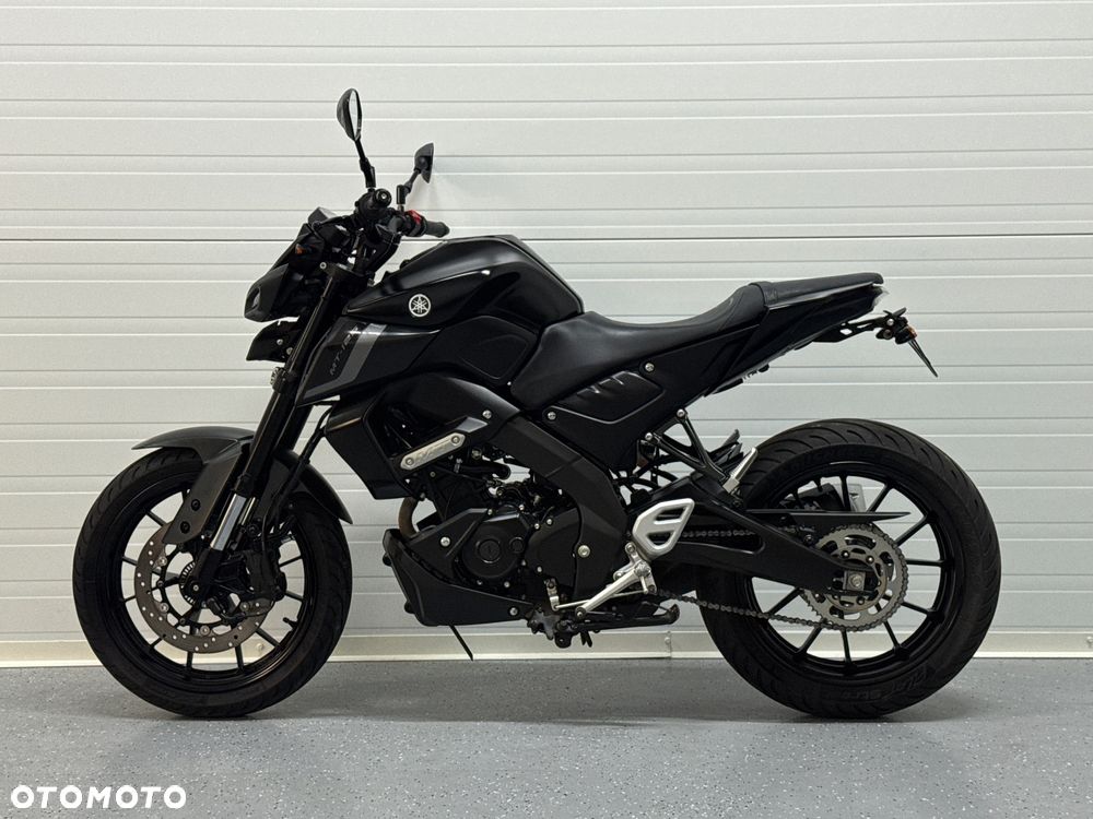 Yamaha MT - 9