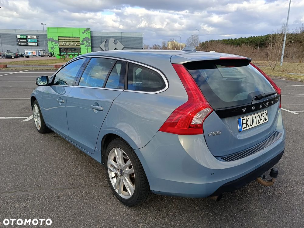 Volvo V60 D3 Summum - 3