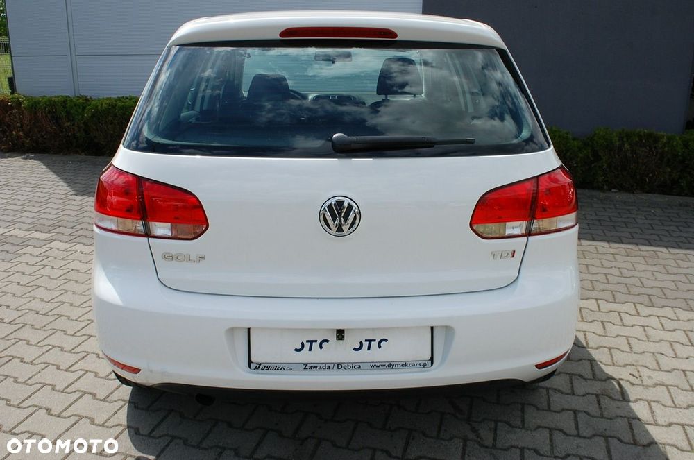 Volkswagen Golf - 18