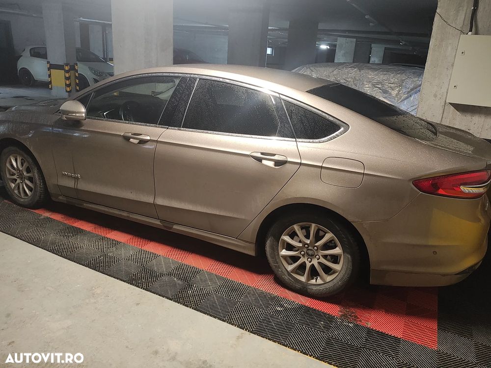 Ford Mondeo - 3