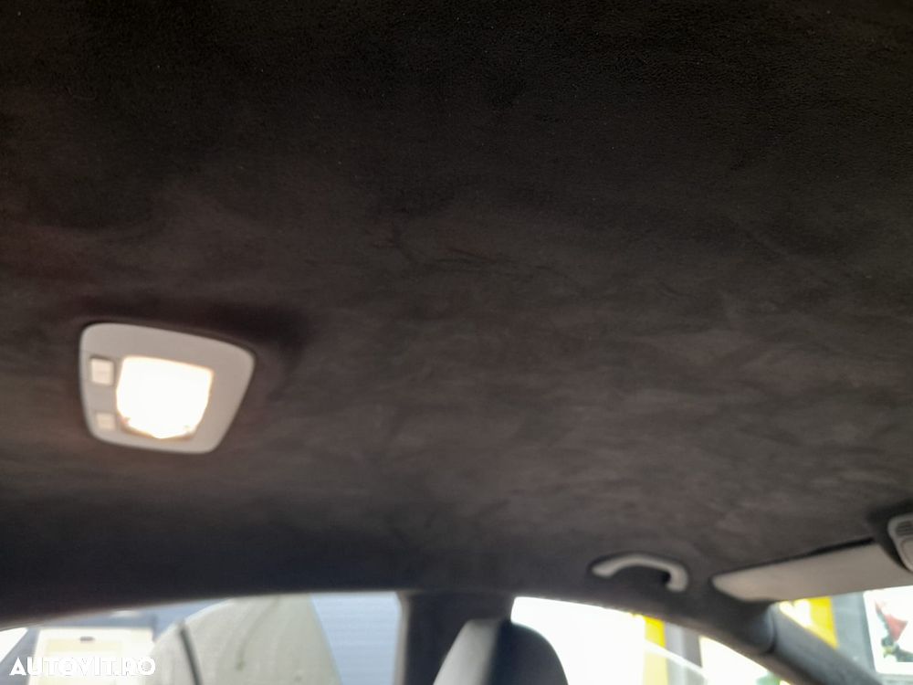 Volkswagen Passat 2.0TDI Highline DPF DSG - 4