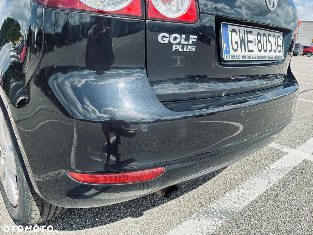 Volkswagen Golf Plus 1.6 TDI Comfortline DSG - 11