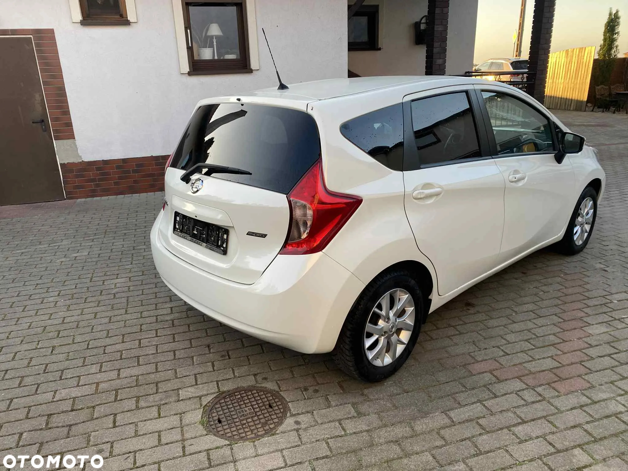 Nissan Note 1.2 Tekna - 5