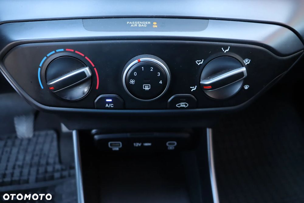 Hyundai i20 1.2 Modern - 14