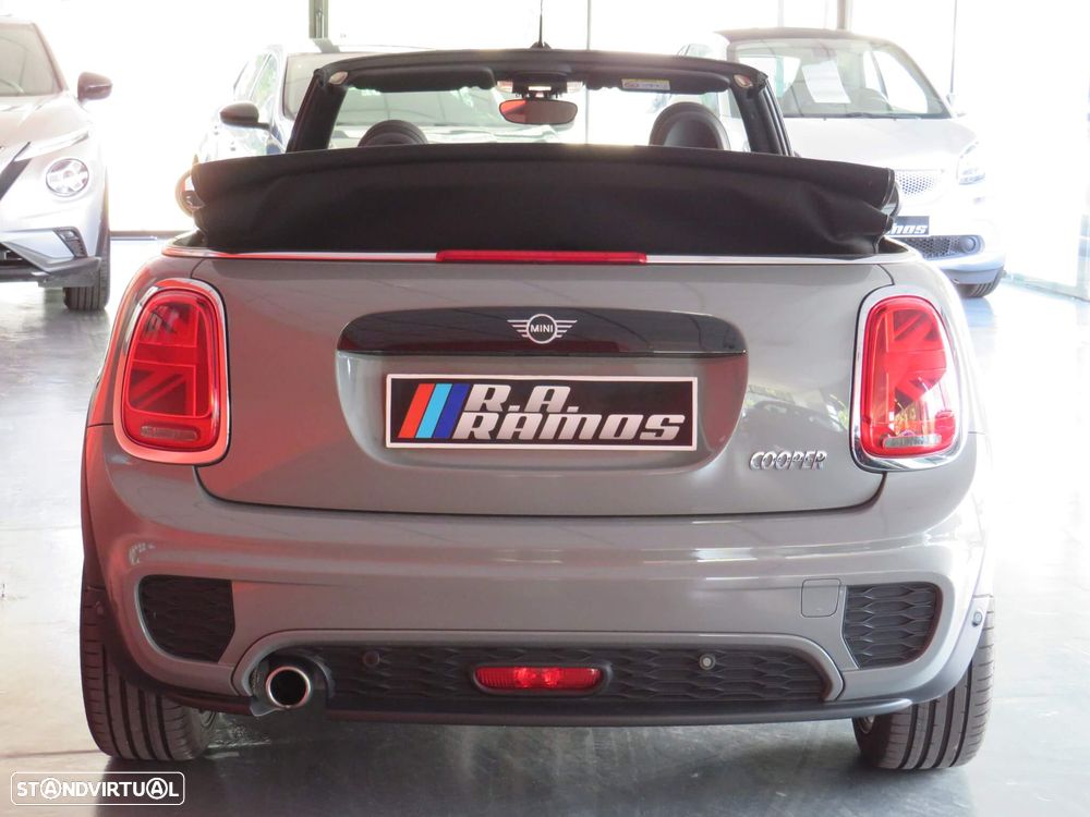 MINI Cabrio Cooper Premium Extra JCW Auto - 8