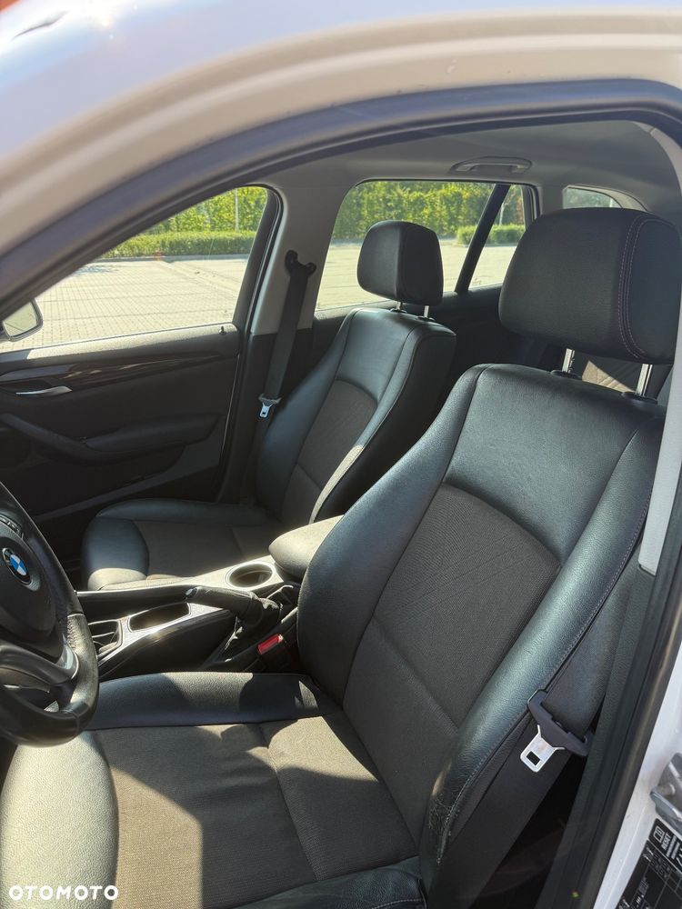 BMW X1 xDrive20d - 9