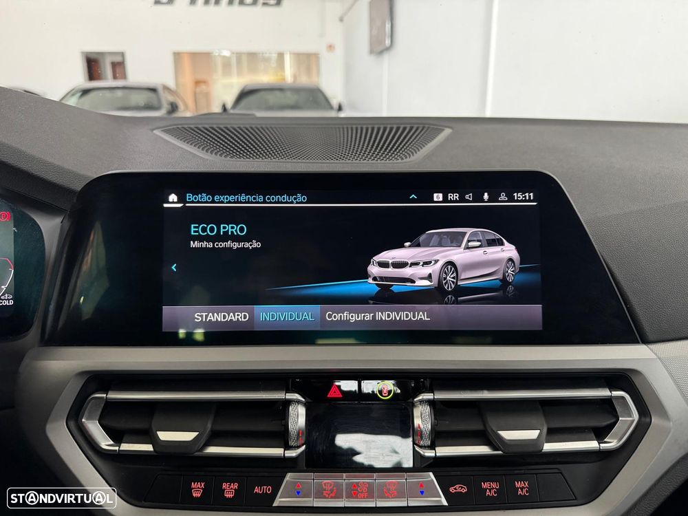 BMW 330 e Pack M Auto - 41