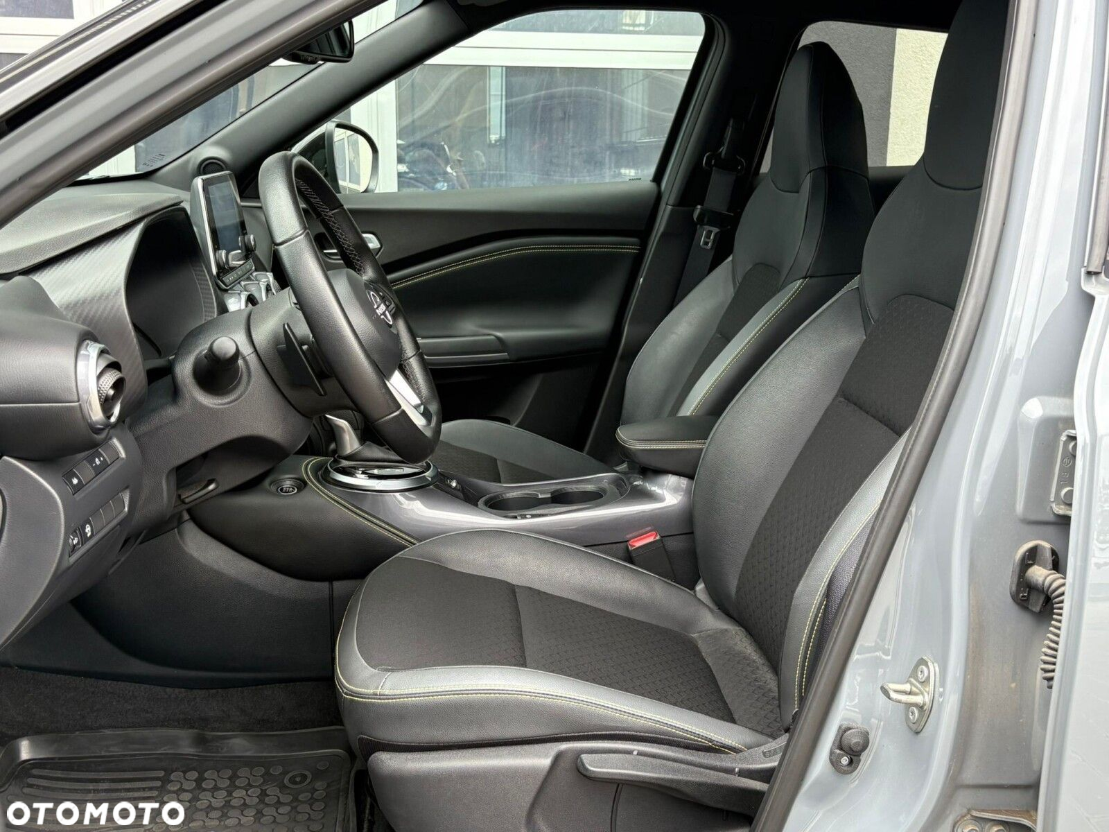 Nissan Juke 1.0 DIG-T Kiiro DCT - 9