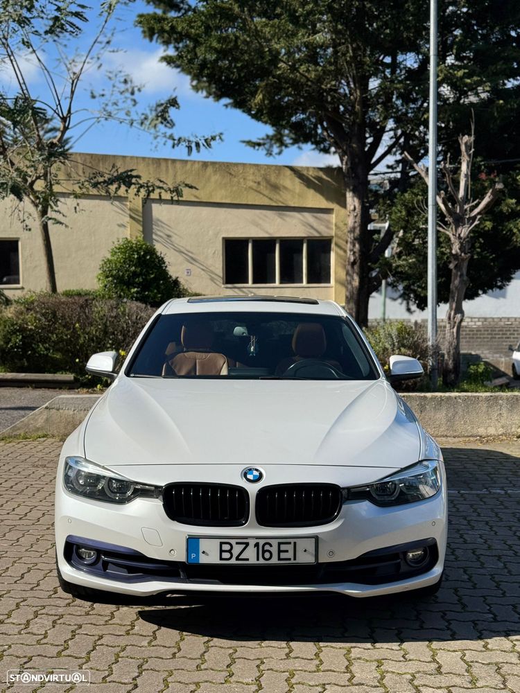 BMW 330 e iPerformance Line Sport - 3