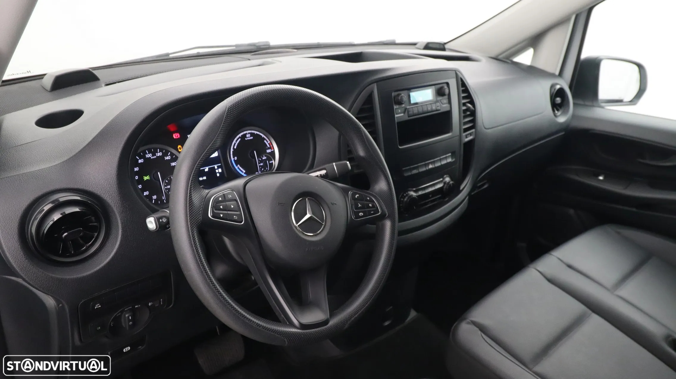 Mercedes-Benz eVito - 19