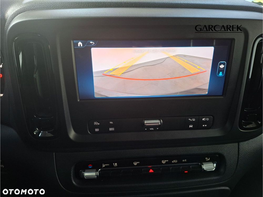 Mercedes-Benz Vito - 22