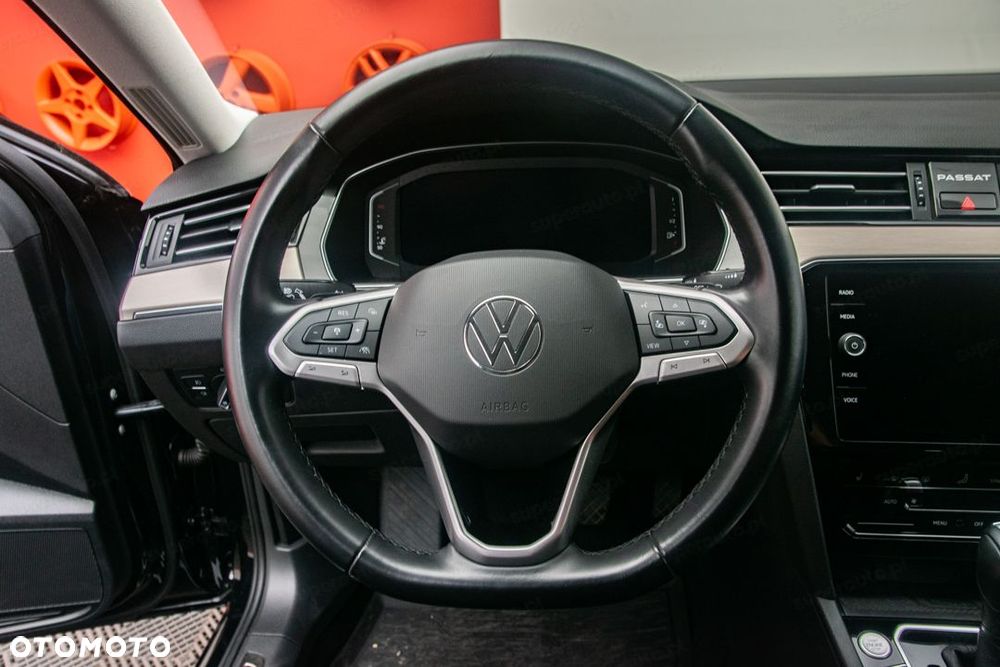 Volkswagen Passat 2022