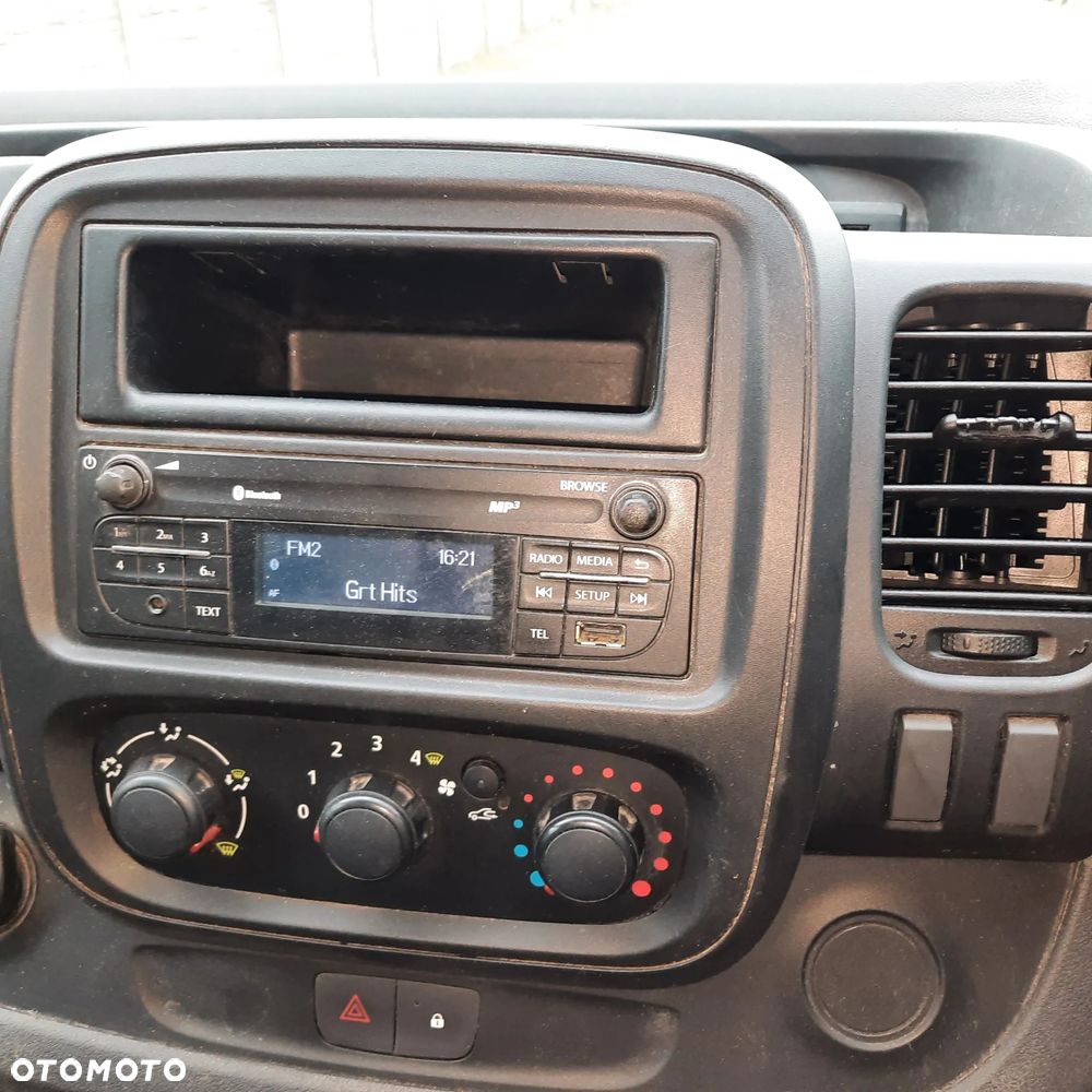 Renault trafic - 11
