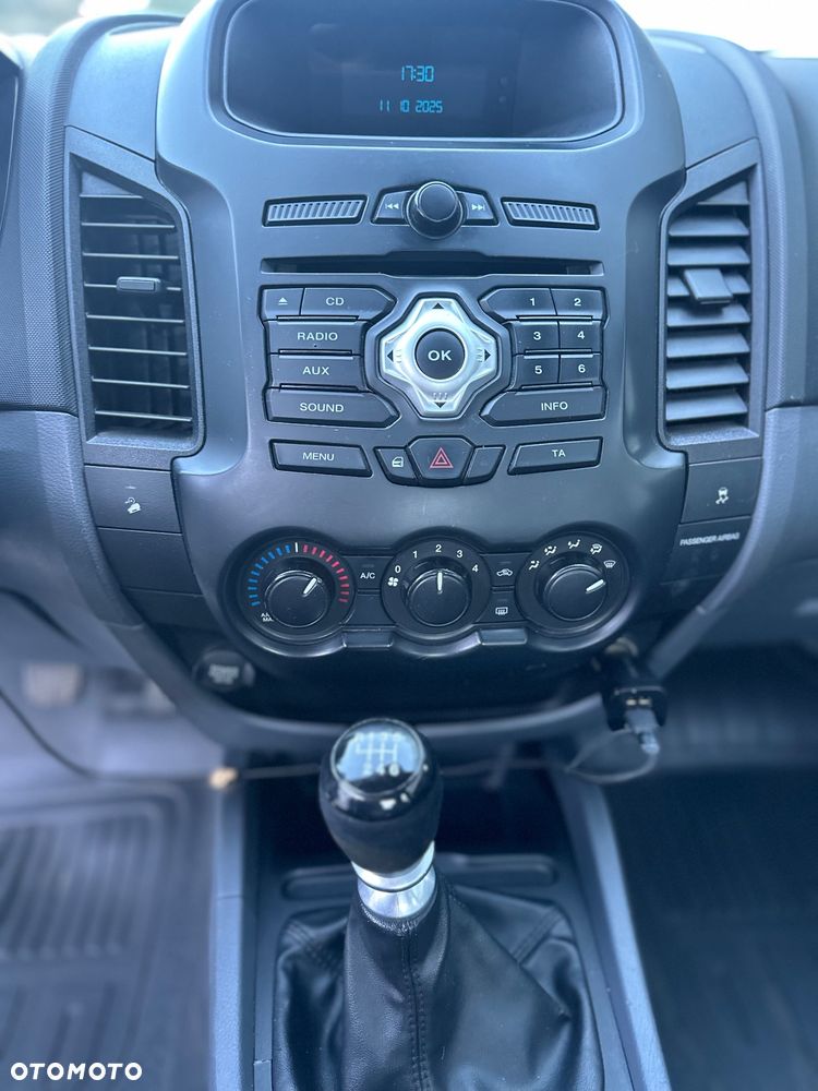 Ford Ranger 2.2 TDCi 4x4 DC XL - 12