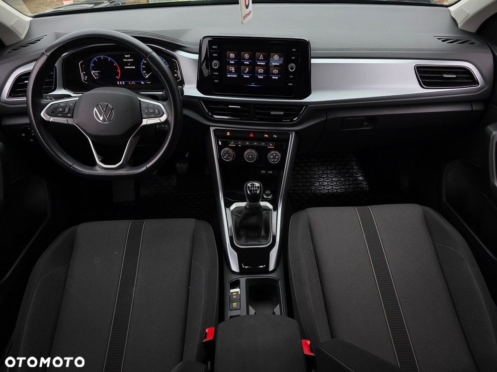 Volkswagen T-Roc 1.5 TSI Life - 28