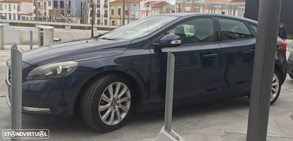 Volvo V40 1.6 D2 Kinetic - 9